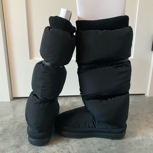 UGG CLASSIC MAXI ULTRA TALL BOOTS